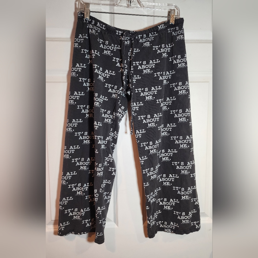Women's Black 'It's All About Me' Lounge Pajama Pants